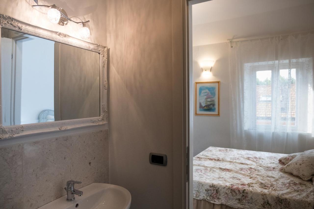Artemisia Apartment Viareggio Luaran gambar