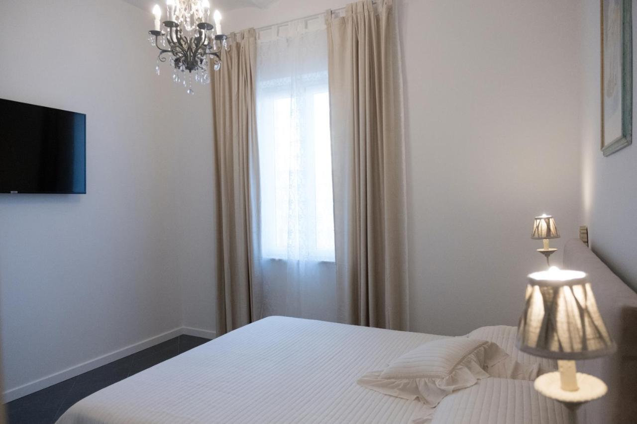 Artemisia Apartment Viareggio Luaran gambar